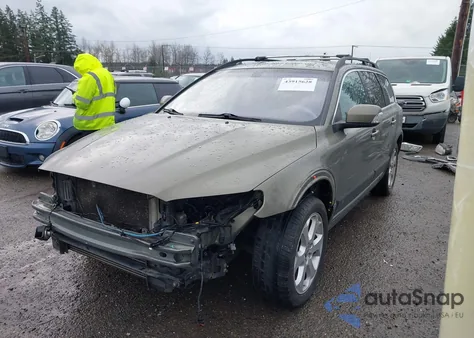 2011 Volvo Xc70 T6 from USA, damaged, VIN YV4902BZ1B1113190